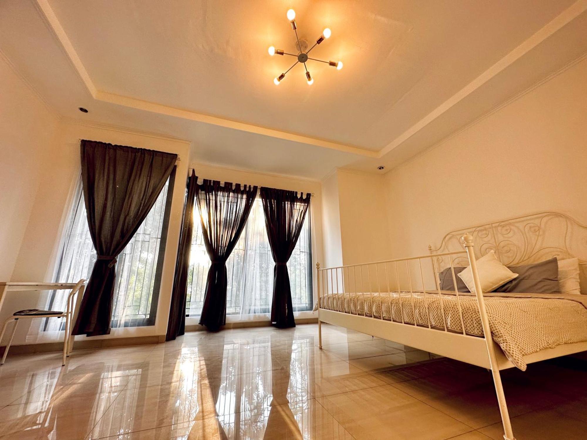 4-bedroom In South Nuansa Swadarma By Le Ciel Hospitality Holiday home